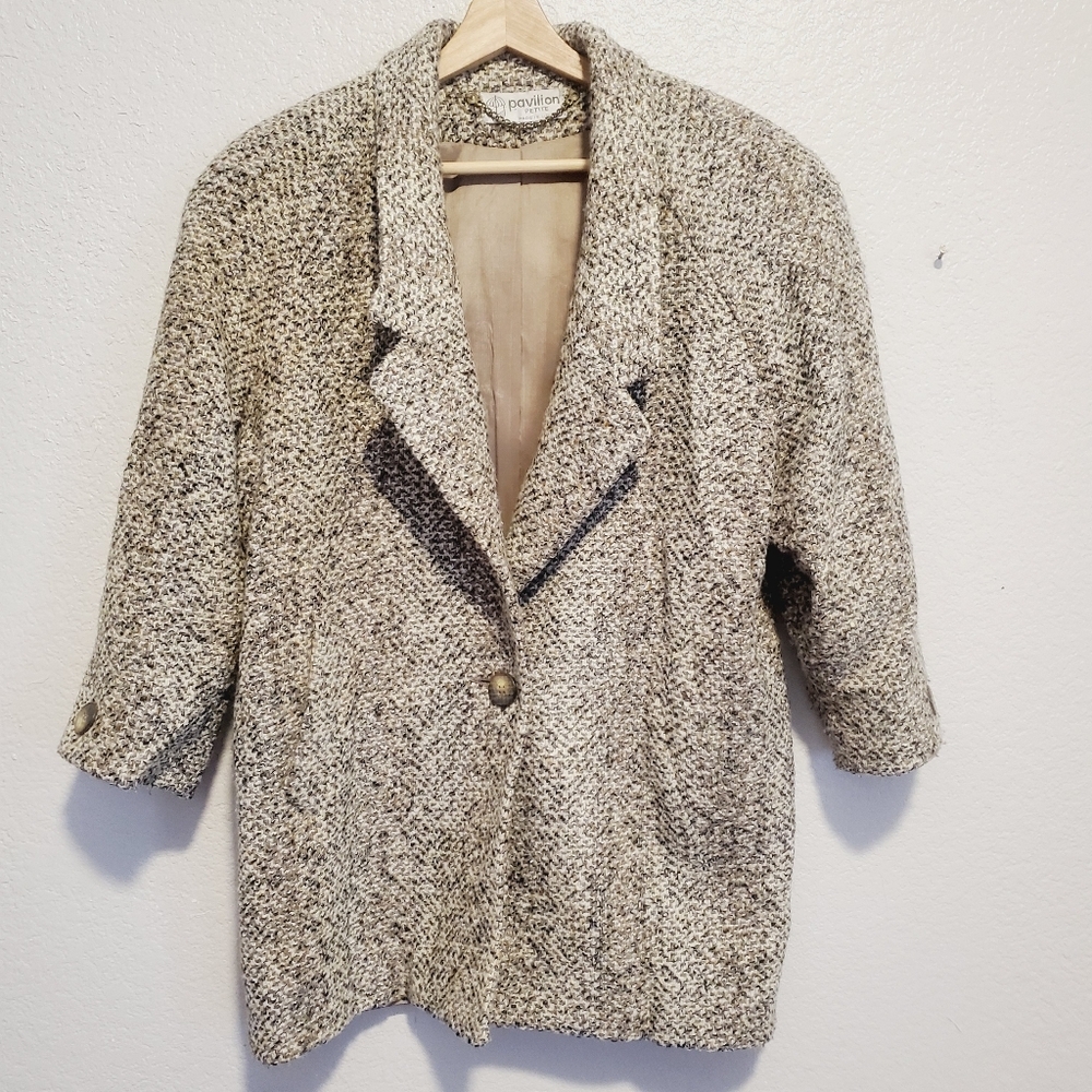 Textured Bouclé Blazer Jacket in Oatmeal
